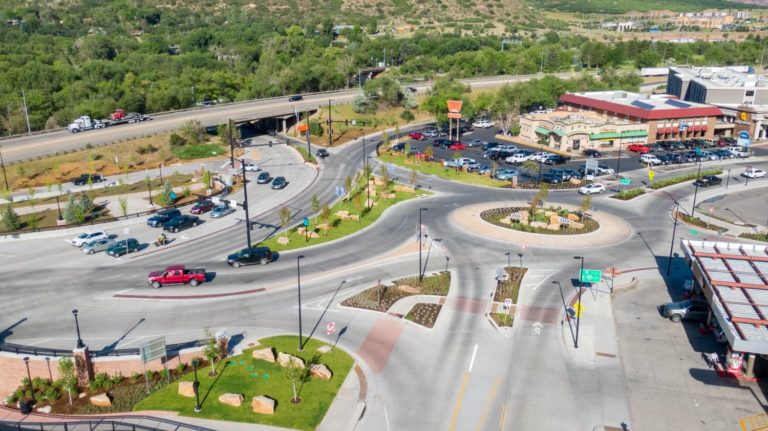 6th street roundabout